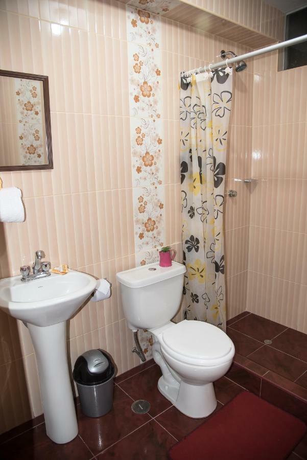 Hostal Milagros Inn - Samary Inn Puno Ngoại thất bức ảnh